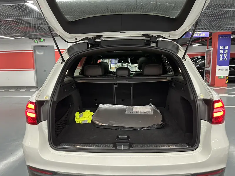 Mercedes-Benz GLC 260 4MATIC люкс — фото 15
