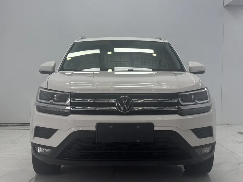 Volkswagen Tharu — фото 2