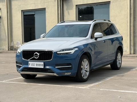 Volvo XC90 2015 T6 5 мест