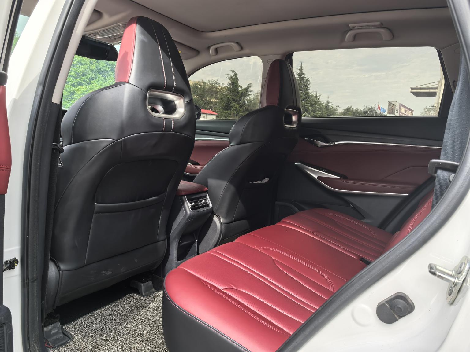 Changan CS75 PLUS: фотография 5 из 18