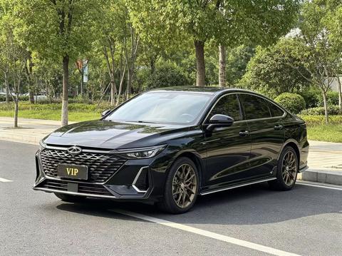 Chery Arrizo 8