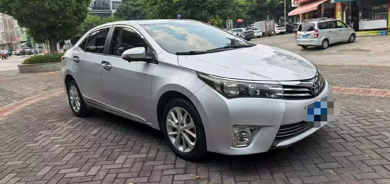 Toyota Corolla — фото 3