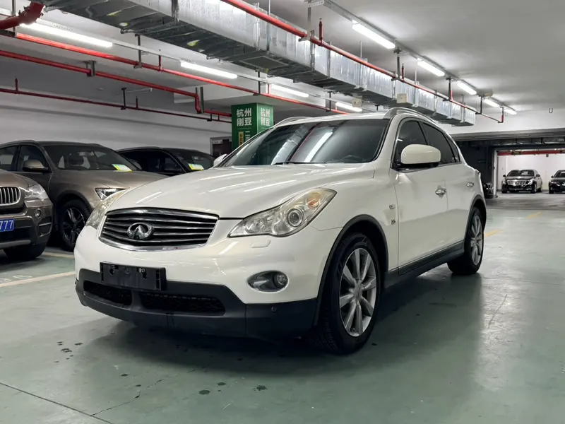 Infiniti QX50