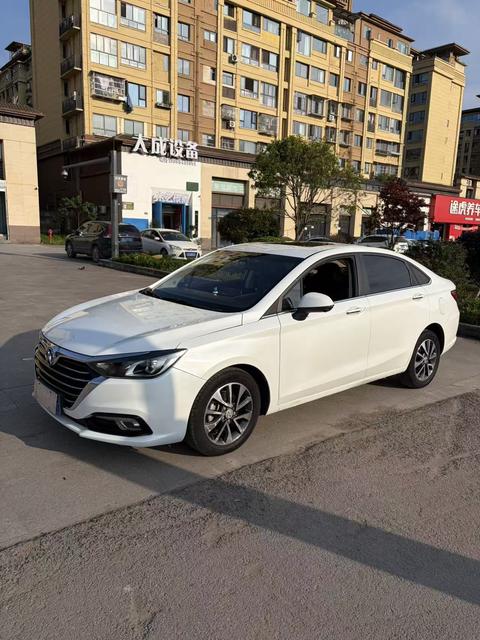 BAIC Senova D50