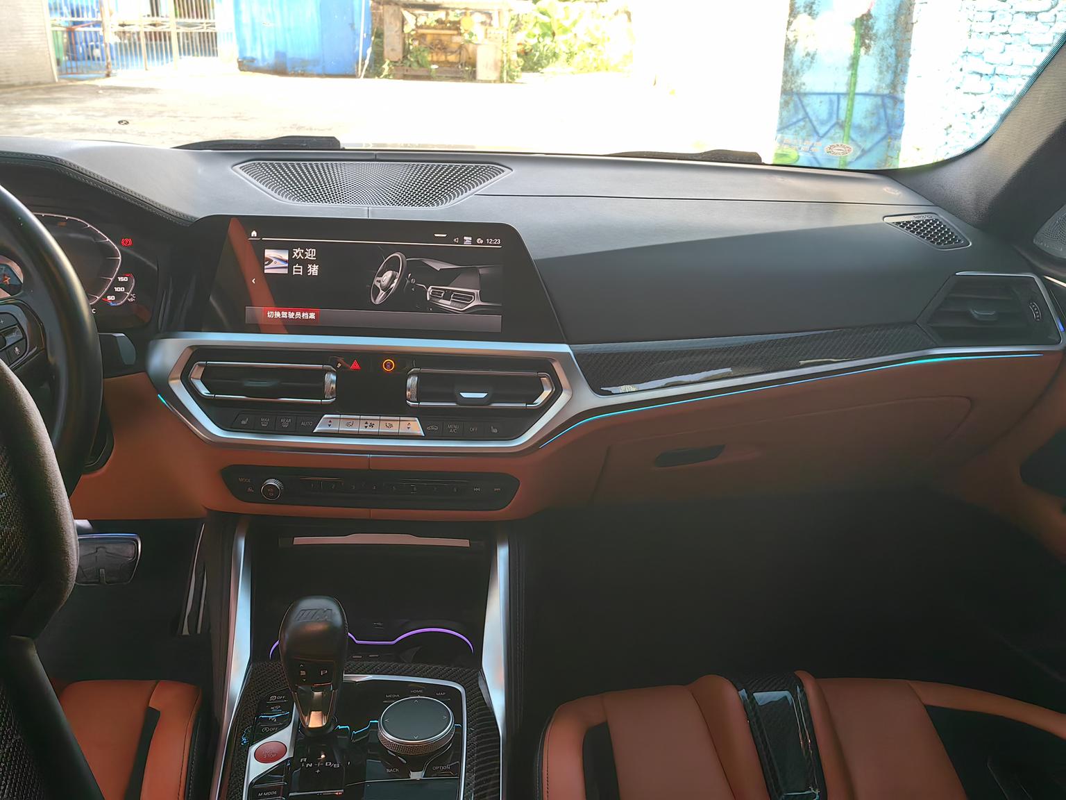 BMW M4: фотография 7 из 14