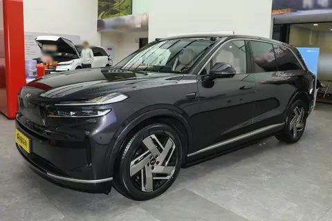 乐道l90_乐道L90 2025款七座版Ultra_纯电SUV家庭用车推荐