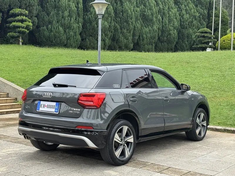 Audi Q2L 35TFSI стиль-динамик — фото 7