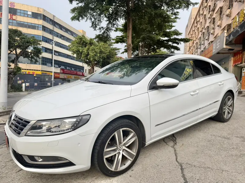 Volkswagen CC — фото 1