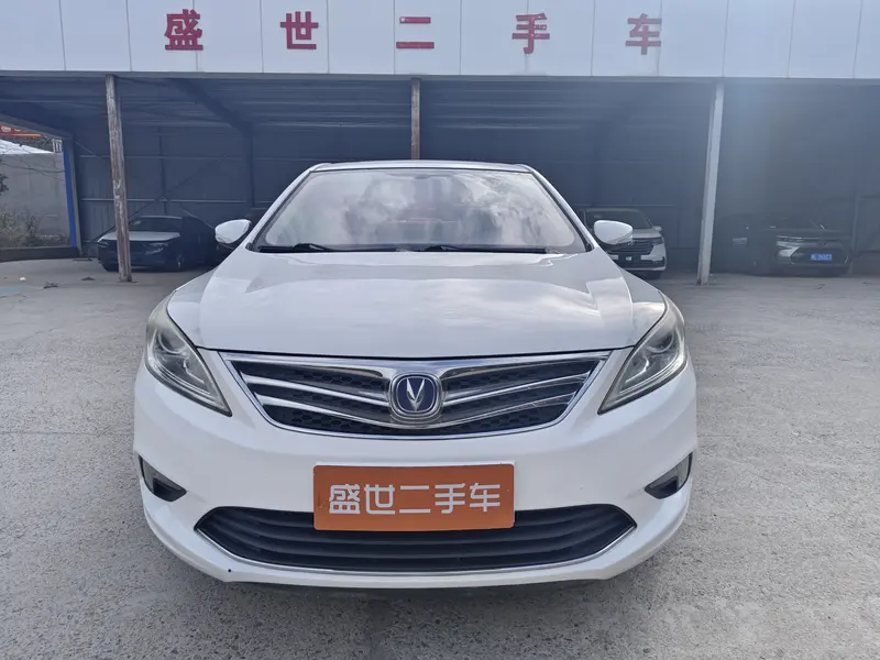Changan Eado — фото 2