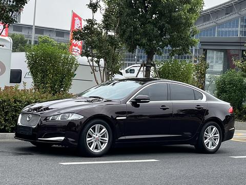 Jaguar XF 2015 XF 2.0T