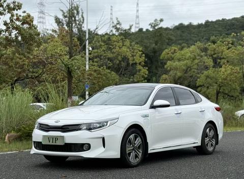 Kia K5 PHEV
