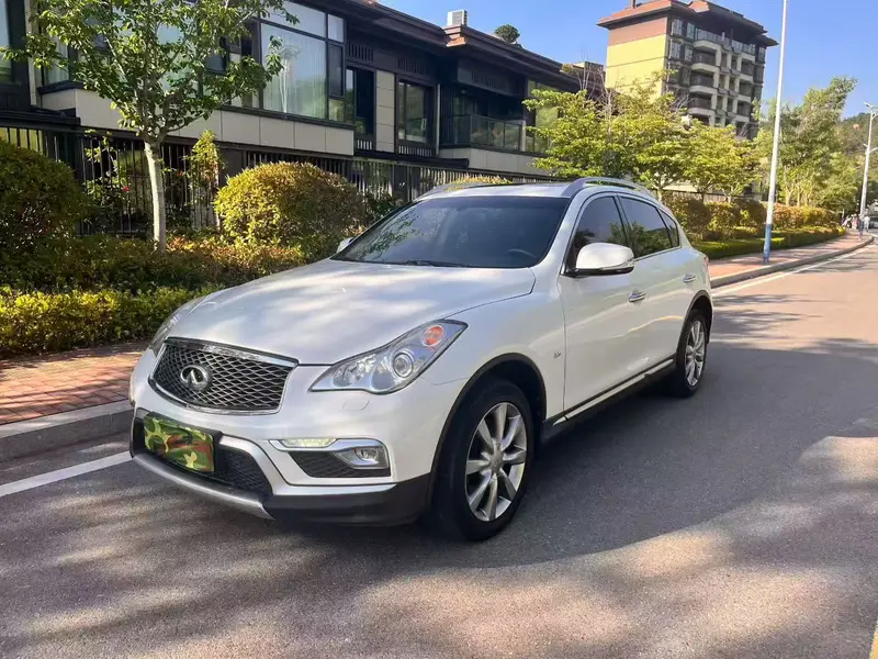 Infiniti QX50