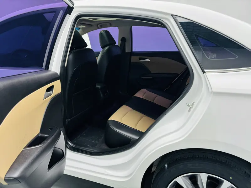Chevrolet Monza — фото 18