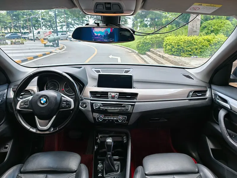 BMW X1 xDrive20Li люкс — фото 10