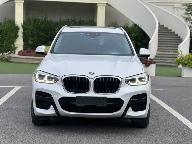 BMW X3 — фото 2