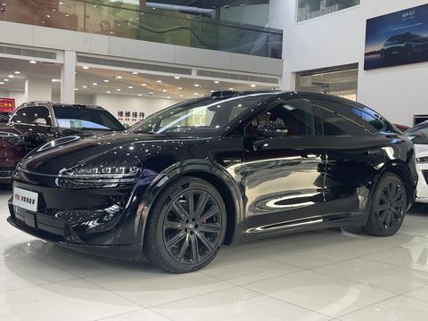 Luxeed R7