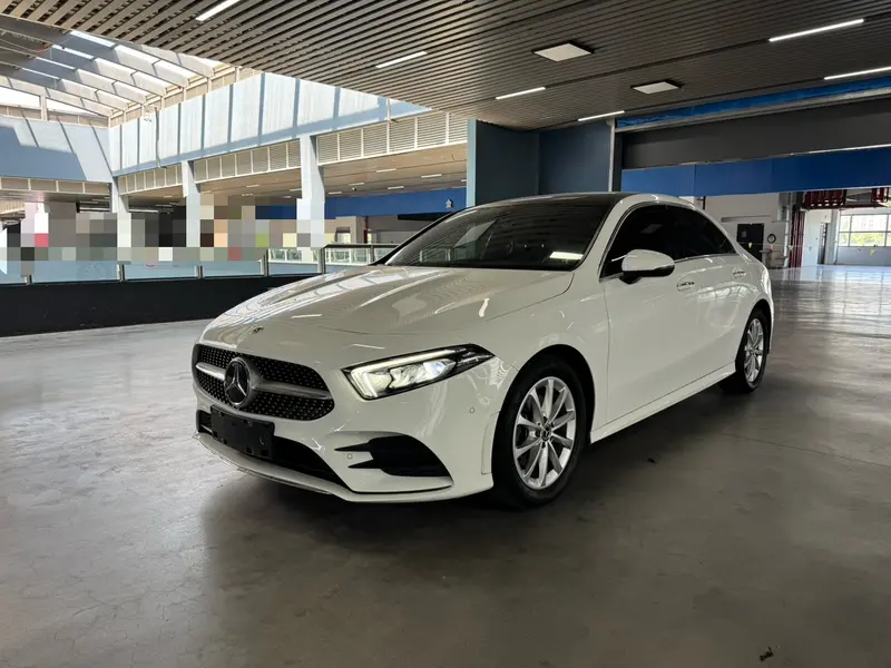 Mercedes-Benz A-Class — фото 1