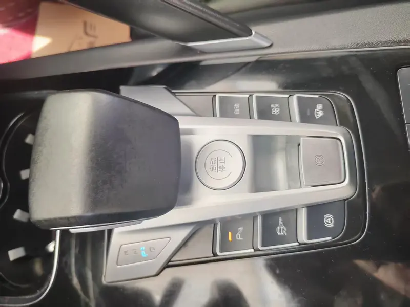 BYD Song Pro — фото 10