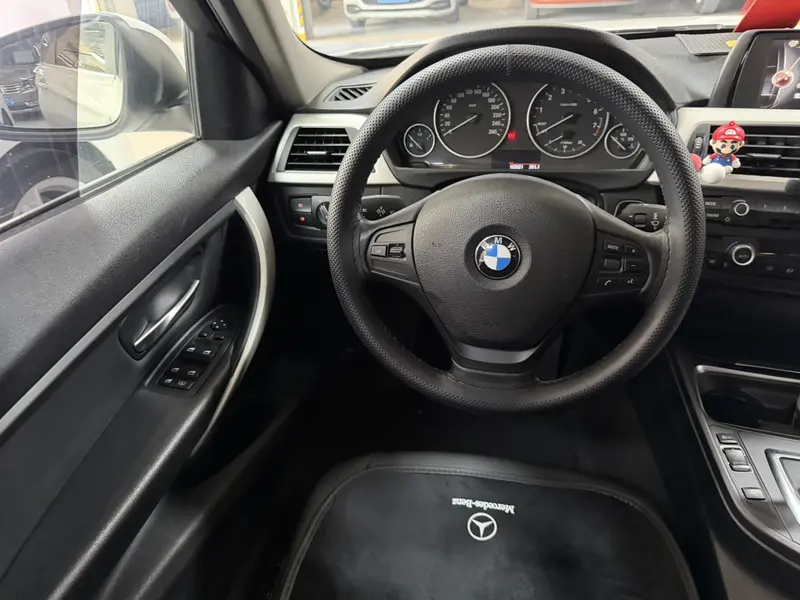 BMW 3 Series — фото 10
