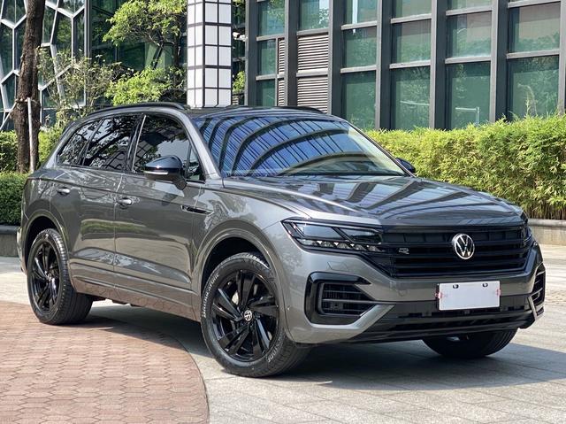 Volkswagen Touareg id 4392280 из Китая 9