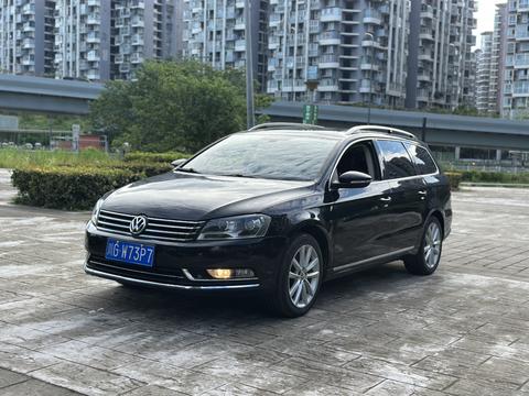 Volkswagen Magotan (Import)