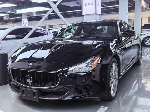 Maserati Quattroporte