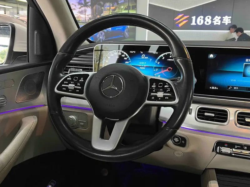Mercedes-Benz GLE — фото 11