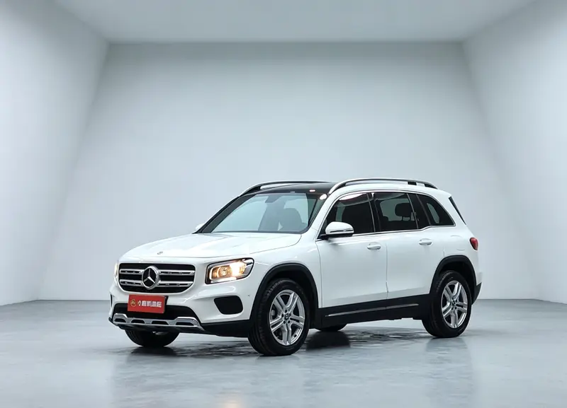Mercedes-Benz GLB 180