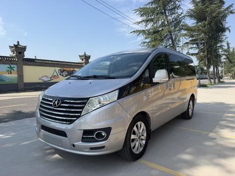 JAC M5