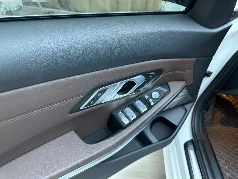 BMW 3 Series — фото 17