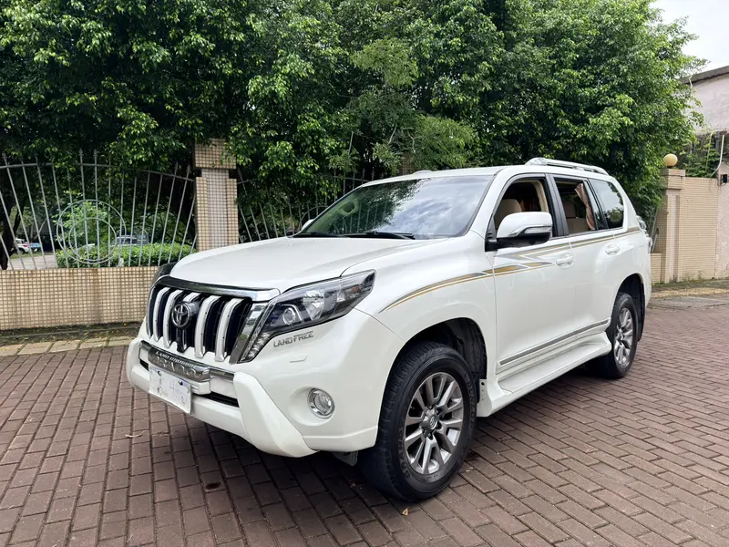 Toyota Prado 2.7 L