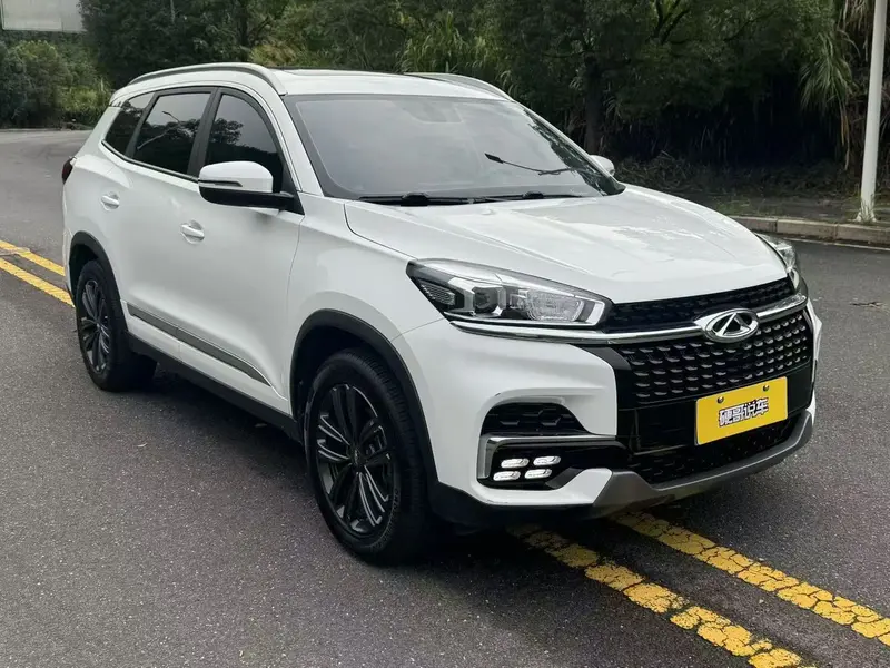 Chery Tiggo 8 — фото 3