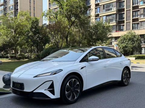 Hongqi Tiangong 05