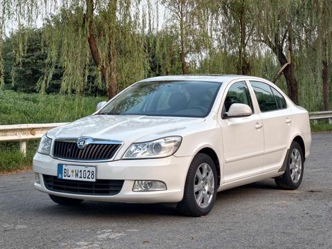 Skoda Octavia 2014 1.6L AT