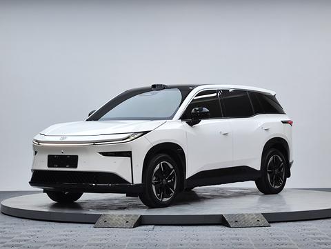 Toyota bZ3X, 2025 год