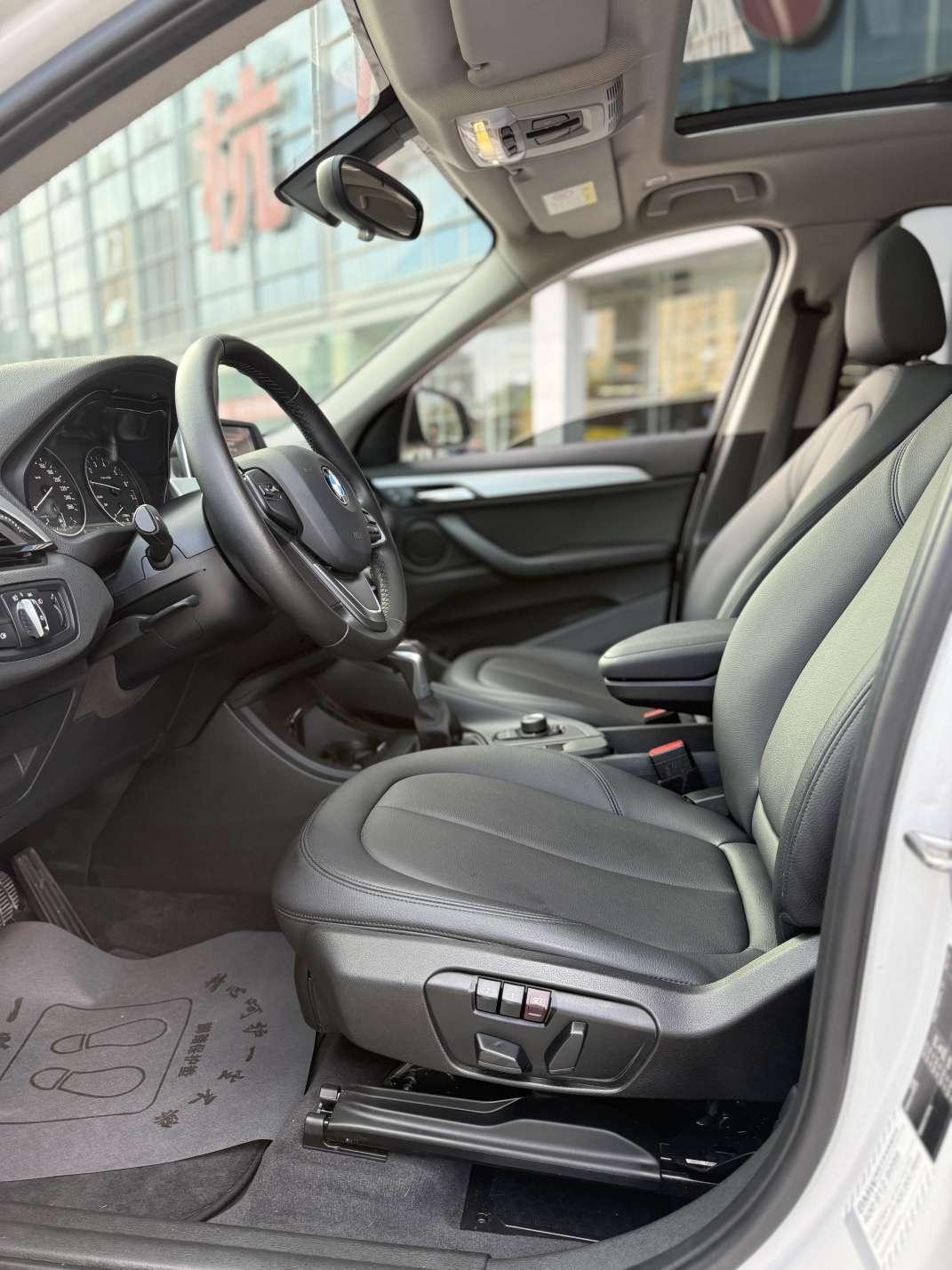 BMW X1 2016 sDrive18Li Premium