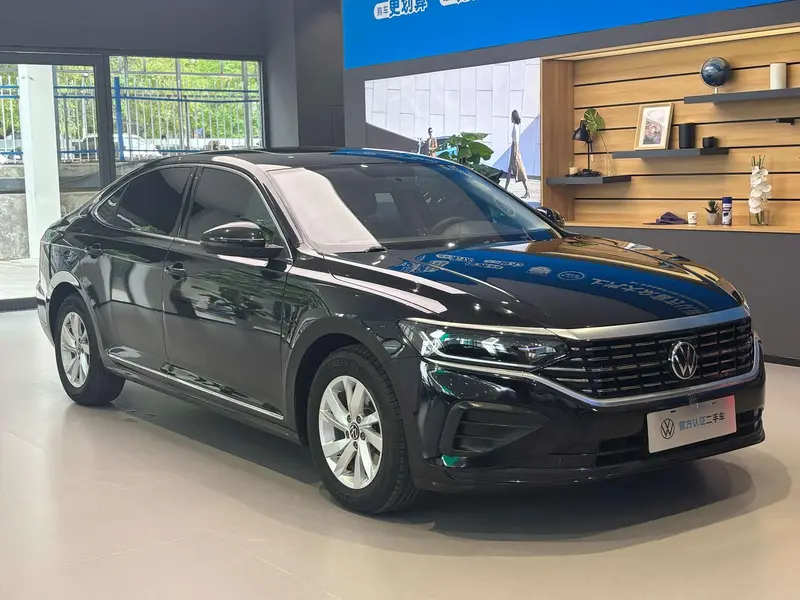 Volkswagen Passat — фото 3