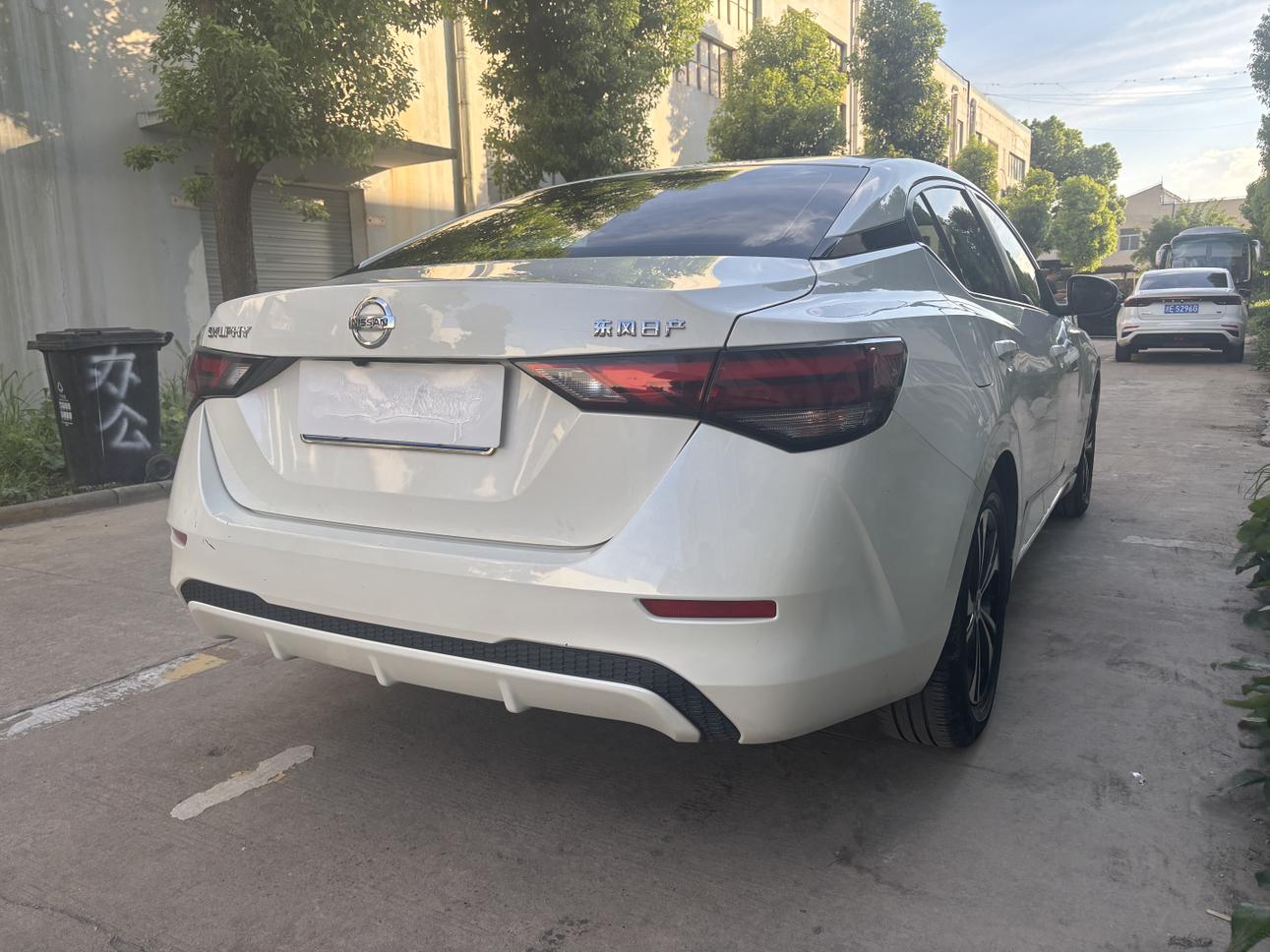 Nissan Sylphy: фотография 11 из 12