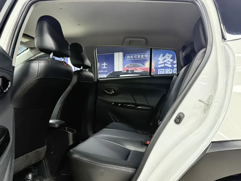 Toyota YARIS L 1.5 L CVTPLUS — фото 11