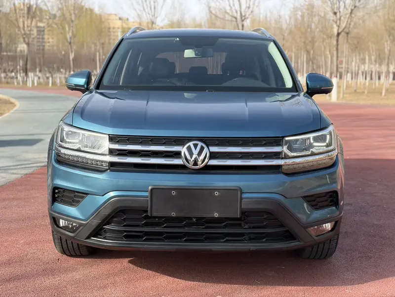 Volkswagen Tharu — фото 2