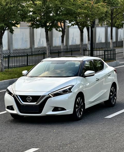 Nissan Bluebird 2016 1.6L CVT