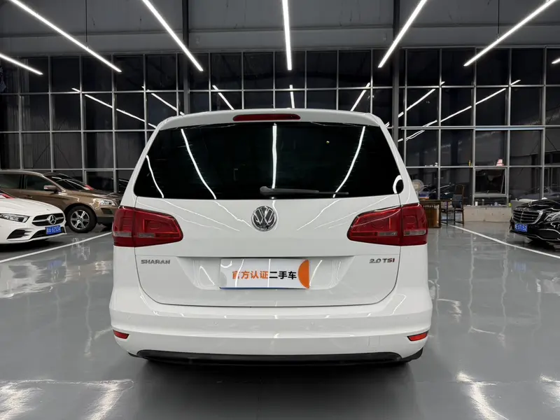 Volkswagen Sharan — фото 5