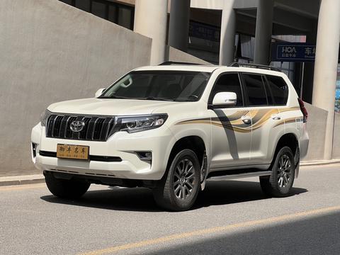 Prado 2019 3.5L автомат TX-L эксклюзивная версия с запасным колесом сзади