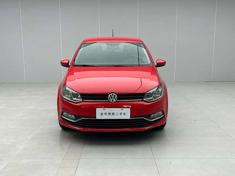 Volkswagen Polo — фото 2
