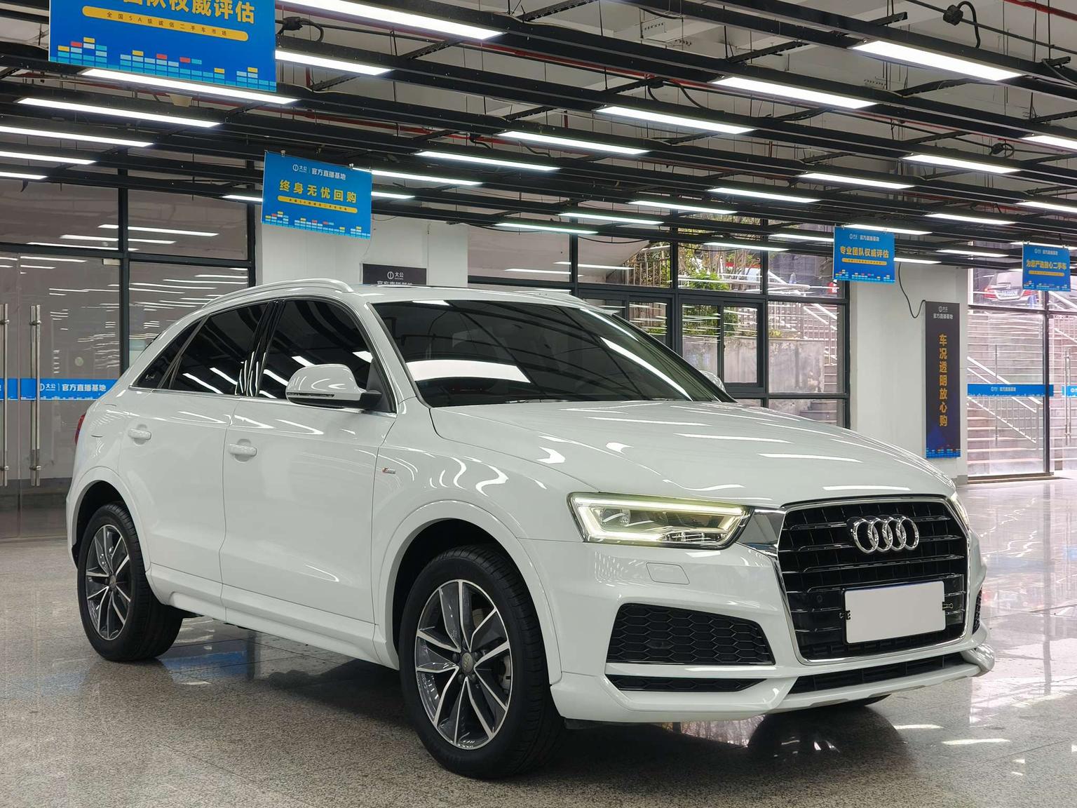 Audi Q3 — фотографии объявления, Фото 4