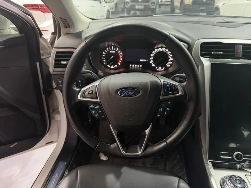 Ford Mondeo EcoBoost 180 стиль — фото 9