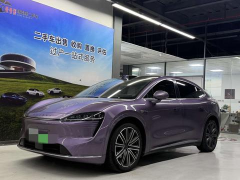 Luxeed R7