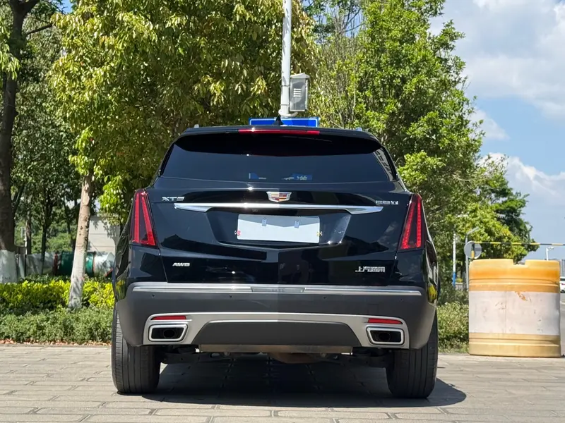 Cadillac XT5 — фото 6