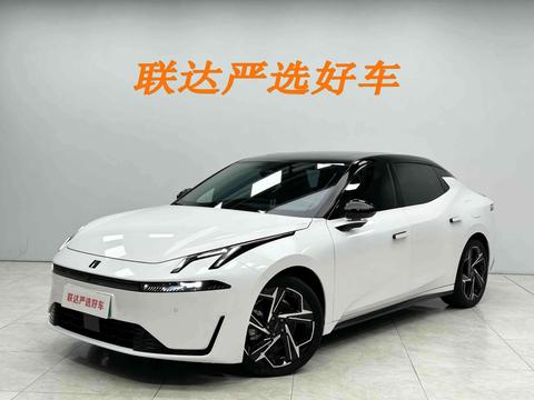 Lynk & Co 07 EM-P