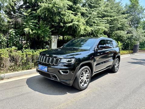 Jeep Grand Cherokee (Import)